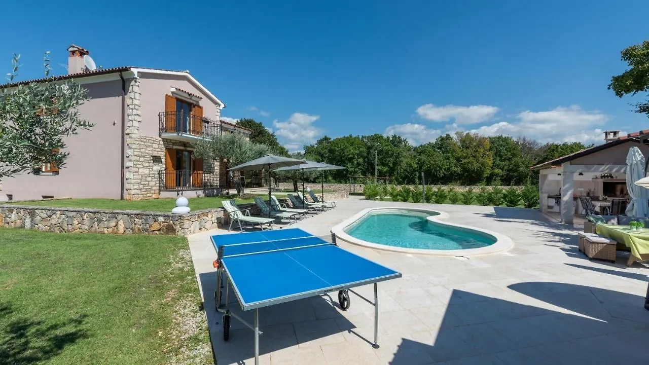 Guest house Villa Marijanin Vrt Tinjan Croatia